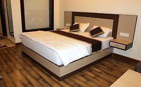 Chandni Midway Resort Narnaul  India